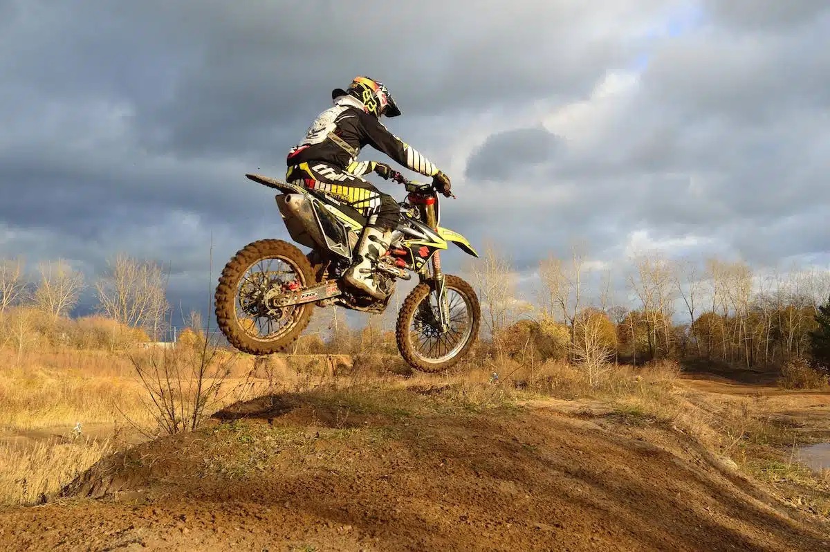 moto tout-terrain