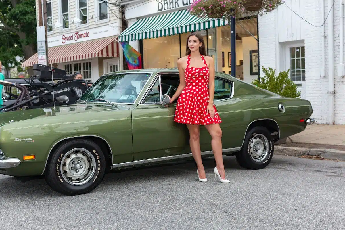 plymouth roadrunner